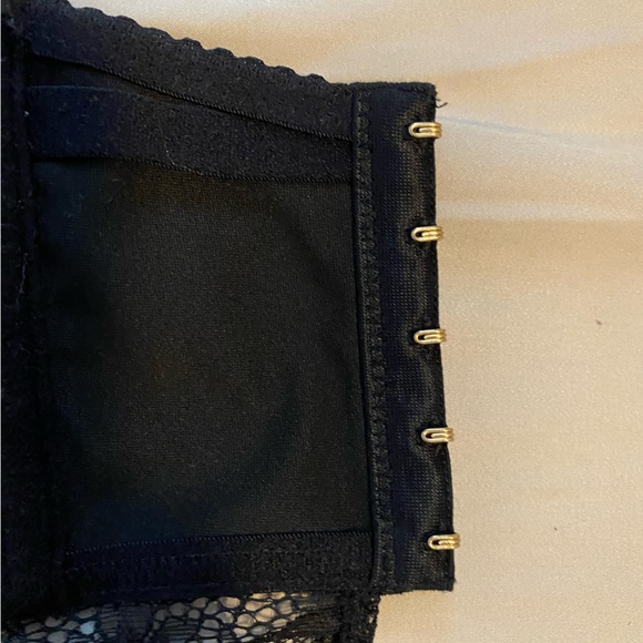 Black Faux Leather Push-up Bra Top with Lace and Strap Details - Picture 6 of 8